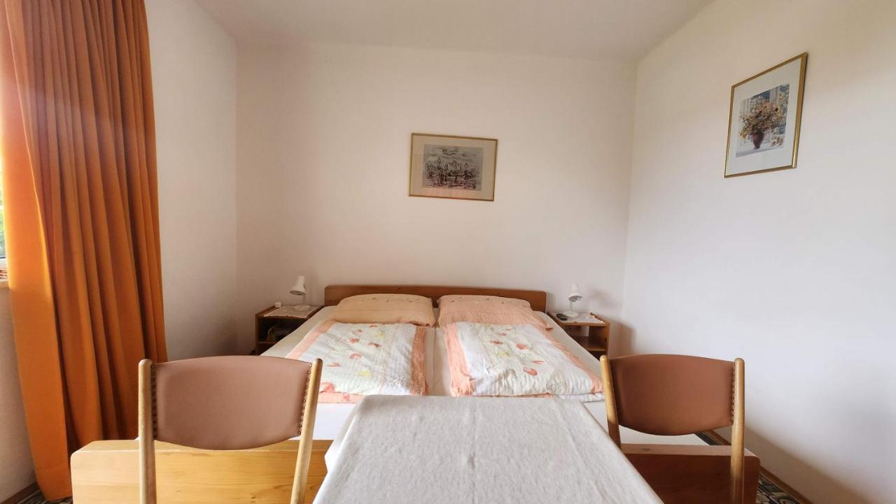 Haus Carinthia Woerthersee Kaernten Hotel Krumpendorf Eksteriør billede